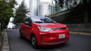 México tendría récord en ventas de autos de nueva energía: Latam Mobility