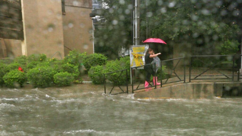 Poza Rica se suma a municipios sin clases.
