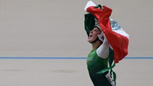 Yareli Acevedo se proclama campeona del Mundial de Ciclismo en pista 2025 y rompe en llanto